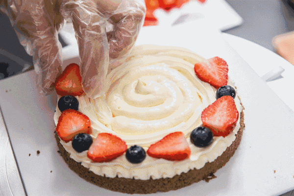 1680665465125295.gif 640 (3).gif